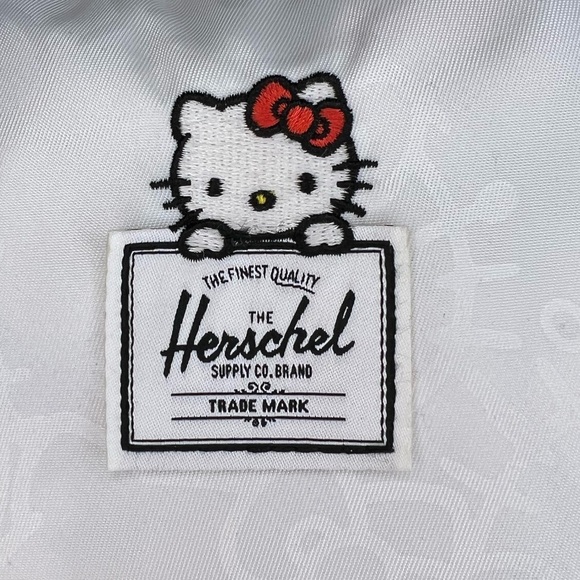 Like new Herschel Supply Co Nova mini Hello Kitty backpack - Picture 5 of 7